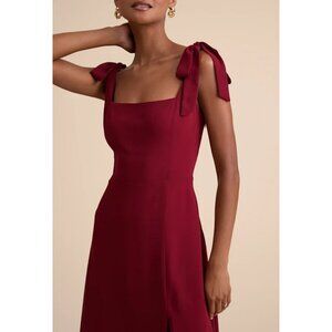 Lulus Summer Invite Wine Red Tie-Strap Tiered Maxi Dress Sz Medium Burgundy Red